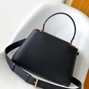 「#0151」Louis Vuitton  Capucines Souple M14370   33.0 x 24.0 x 12.0 