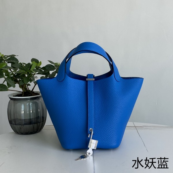 「#4353」 Hermes Water Fairy Blue Silver Buckle Picotin Lock 18cm 「#4353」 Hermes Water Fairy Blue Silver Buckle Picotin Lock 18cm