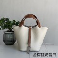 「#4358」 Hermès Golden Brown and Milkshake White Silver Buckle Picotin Lock18cm