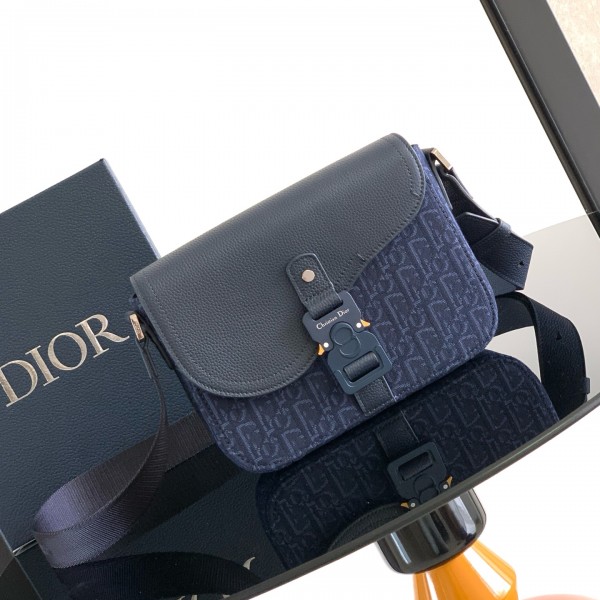 「#2022」dior 1ADPO049YKS Navy blue 23 x 17.5 x 6CM 「#2022」dior 1ADPO049YKS Navy blue 23 x 17.5 x 6CM