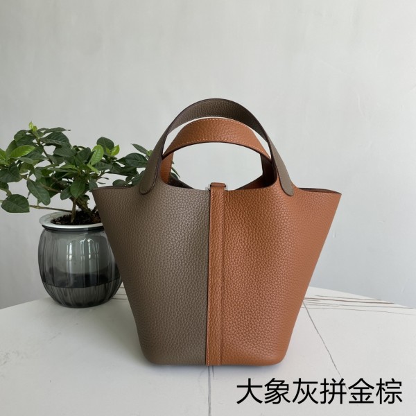 「#4360」 Hermès Elephant Grey with Golden Brown Silver Buckle Picotin Lock 18cm