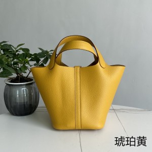 「#4385」 Hermès amber gold buckle Picotin Lock 18cm