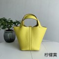 「#4386」 Hermès Lemon Gold Buckle Picotin Lock 18cm 「#4386」 Hermès Lemon Gold Buckle Picotin Lock 18cm