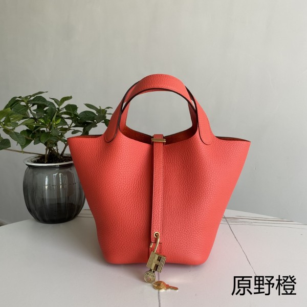 「#4392」 Hermès Wild Orange Gold Buckle Picotin Lock 18cm