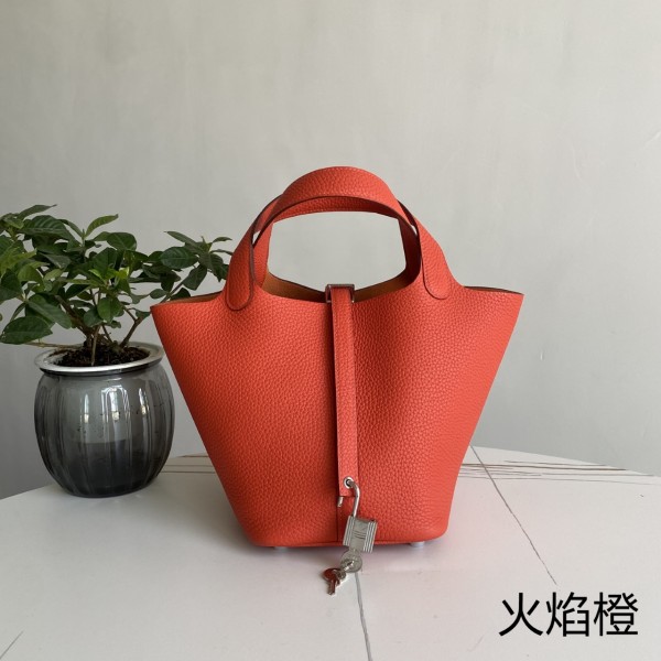 「#4394」 Hermès Flame Orange Silver Buckle Picotin Lock 18cm