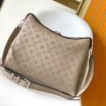 「#0177」Louis Vuitton  Mahina Hand It All  M24131 32.0 x 29.0 x 13.0