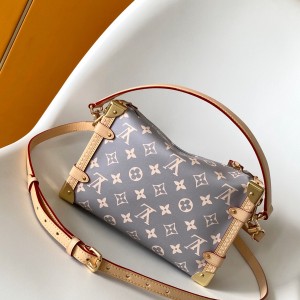 「#0181」Louis Vuitton Side Trunk   M12428  21.0 x 14.0 x 6.0 