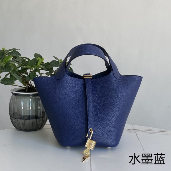 「#4416」 Hermès Ink Blue Gold Buckle Picotin Lock 18cm 「#4416」 Hermès Ink Blue Gold Buckle Picotin Lock 18cm