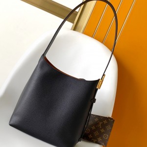 「#0187」Louis Vuitton Low Key Hobo  M25352  24.0 x 28.0 x 16.0