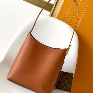 「#0190」Louis Vuitton Low Key Hobo M25354    24.0 x 28.0 x 16.0