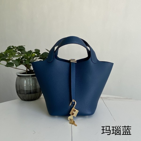 「#4424」 Hermès Agate Blue Gold Buckle Picotin Lock 18cm