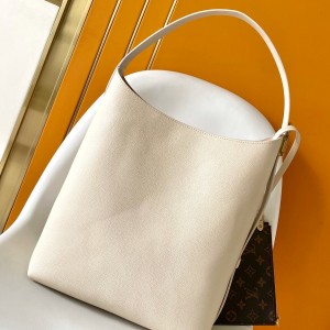 「#0192」Louis Vuitton Low Key Hobo M25022    31.0 x 35.0 x 18.0