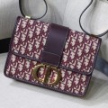 「#2238」 dior M9030  red  24*17*8cm