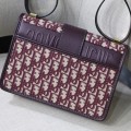 「#2238」 dior M9030  red  24*17*8cm