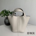 「#4444」 Hermès Pearl Grey Silver Buckle Picotin Lock 18cm