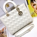 「#2250」 dior M0566 Whiter  32  x 25 x 11cm