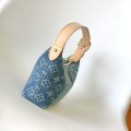 「#0203」Louis Vuitton   hills pochette M82949  18.5cm