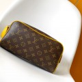 「#0214」Louis Vuitton  Dopp Kit   M12643   28.0 x 15.0 x 16.5