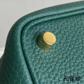 「#4457」 Hermès Peacock Green Gold Buckle Picotin Lock 18cm