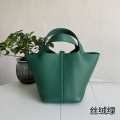 「#4465」 Hermès Velvet Green Silver Buckle 18cmPicotin Lock 18cm