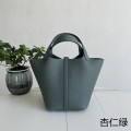 「#4471」 Hermes Almond Green Silver Buckle 18cm Picotin Lock 18cm 「#4471」 Hermes Almond Green Silver Buckle 18cm Picotin Lock 18cm