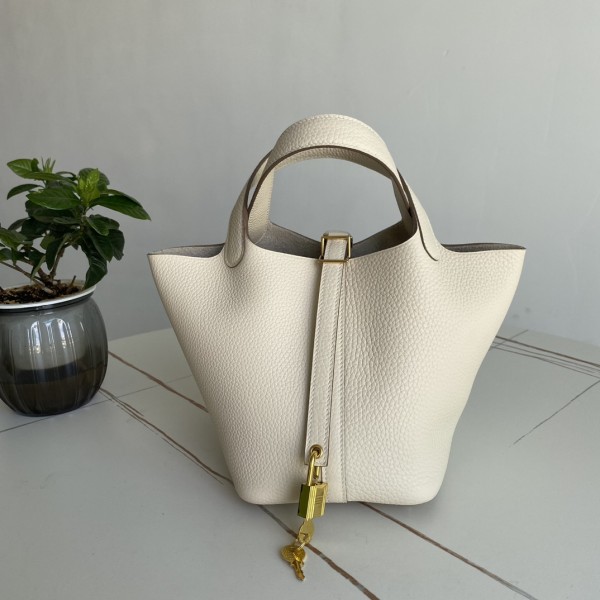 「#4499」 Hermes Cream White Gold Buckle Picotin Lock 18cm