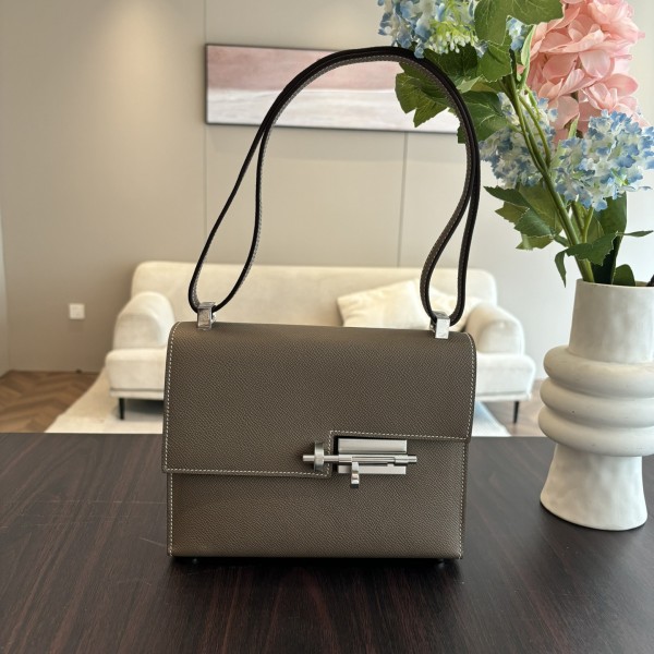 「#4532」 Hermes pistol bag elephant grey Verrou epsom leather stainless steel hardware semi-handmade wax thread sewing 21cm