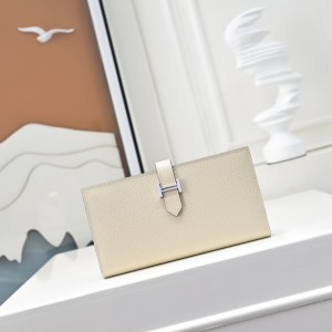 「#4548」 Hermès Milkshake White Suit Clip Epsom Leather 17*9cm