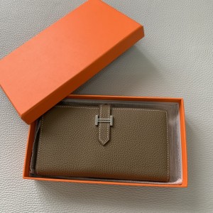 「#4555」 Hermes suit clip bearn wallet togo leather 17.5*9cm