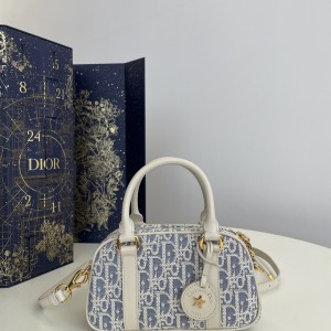 「#2037」dior  5250  blue 20.5*7*12cm