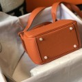 「#4065」 Hermès Flame Orange Mini Lindy Bag Gold Buckle 19.5x12.5 「#4065」 Hermès Flame Orange Mini Lindy Bag Gold Buckle 19.5x12.5