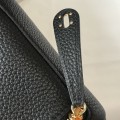 「#4068」 Hermès Black Mini Lindy Bag Gold Buckle 19.5x12.5
