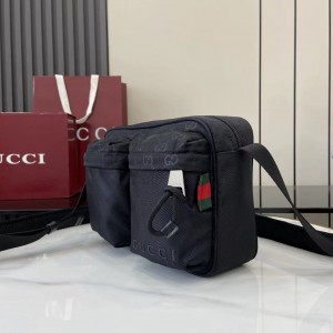「#3053」GUCCI Nexus  834475 37x 23x 10