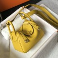 「#4071」 Hermès Amber Yellow Mini Lindy Bag Gold Buckle 19.5x12.5 「#4071」 Hermès Amber Yellow Mini Lindy Bag Gold Buckle 19.5x12.5