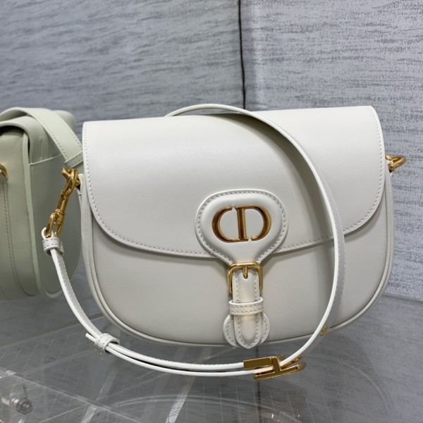 「#2041」dior  2170 Poppy White  22*17*6cm