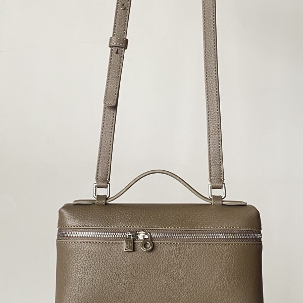 「#7007」Loro pian - L19 - 19cm×6.5cm×11cm - elephant gray 「#7007」Loro pian - L19 - 19cm×6.5cm×11cm - elephant gray