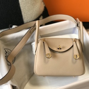 「#4073」 Hermès Trench Grey Mini Lindy Bag Gold Buckle 19.5x12.5