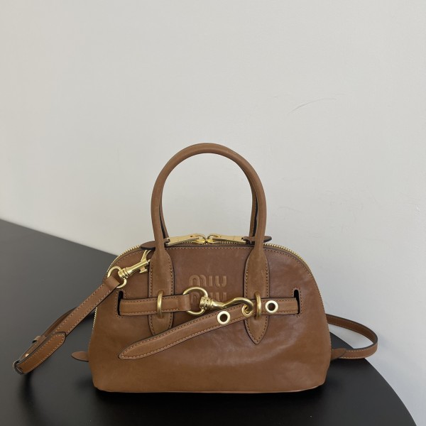 「#9012」 miumiu 30113B98  Sac coquillage 16.5×28×10cm