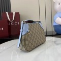 「#3119」GUCCI GG Emblem  815218 24.5x 16x 5