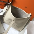 「#4095」 Hermes Milkshake White French Evelyne 29cm