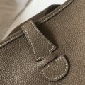 「#4097」 Hermès Elephant Grey French Evelyne Bag 29cm 「#4097」 Hermès Elephant Grey French Evelyne Bag 29cm