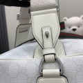 「#3192」GUCCI Tennis 799871 47x 30x 27