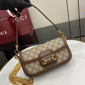 「#3236」GUCCI Horsebit  735178 13x 24x 5.5