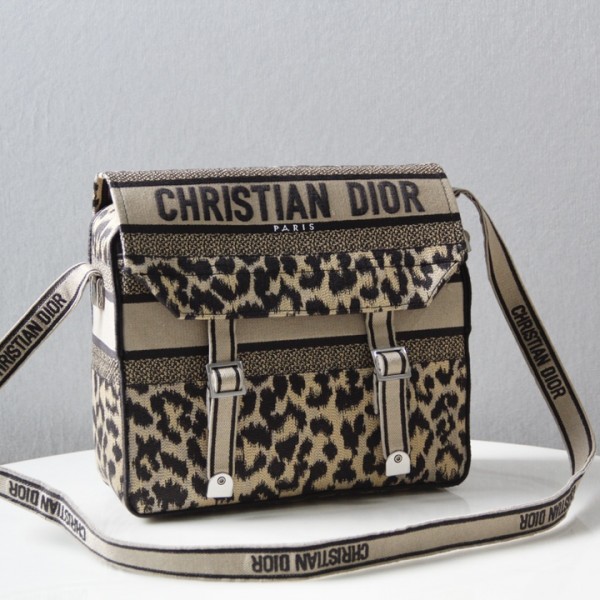 「#2047」dior Campbag Leopard 28.5x25x12cm 「#2047」dior Campbag Leopard 28.5x25x12cm