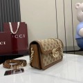 「#3258」GUCCI Go 826761 21.5x 14x 9