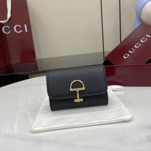 「#3301」GUCCI Softbit  828148 10.5x 7x 3