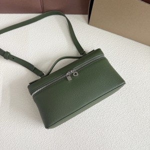 「#7064」Loro pian Extra Pocket L19 silver buckle -FAI8393 - 19x6.5x11cm - lichen green