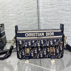 「#2053」 dior  camp  blue  23*15*8cm