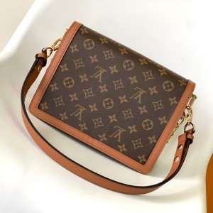 「#0247」Louis Vuitton  Dauphine M45958  25.0 x 17.0 x 10.5