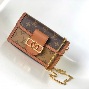 「#0249」Louis Vuitton  Dauphine M68746  18.5 x 12.0 x 5.0